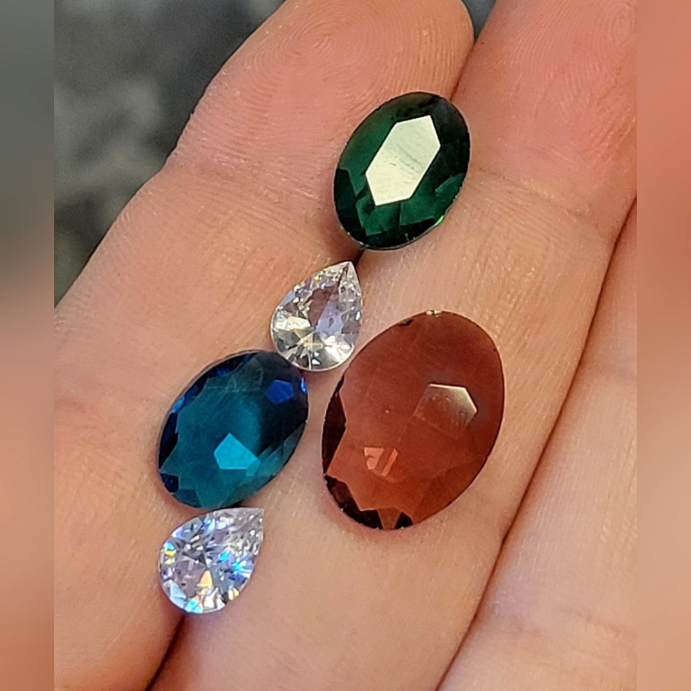 5pcs. Natural Gemstone Bundle